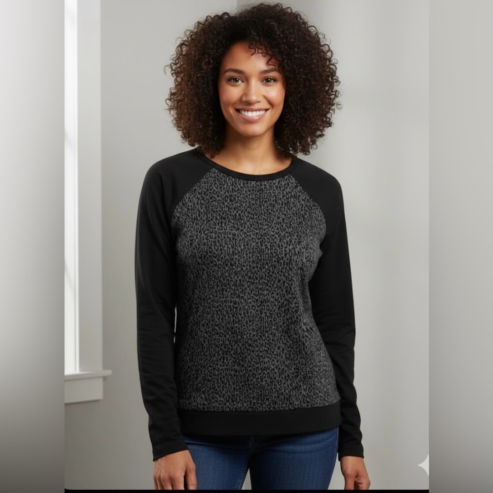 Van Heusen Black and Gray Sweatshirt